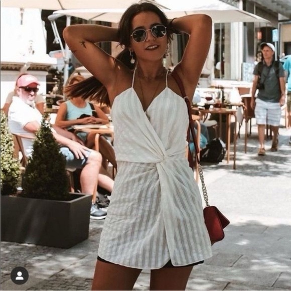 White and creamy Striped knot front long tunic tank cami never worn - Picture 2 of 6